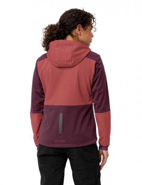 Vaude Womens Qimsa Hooded Softshell Jacket - cassis