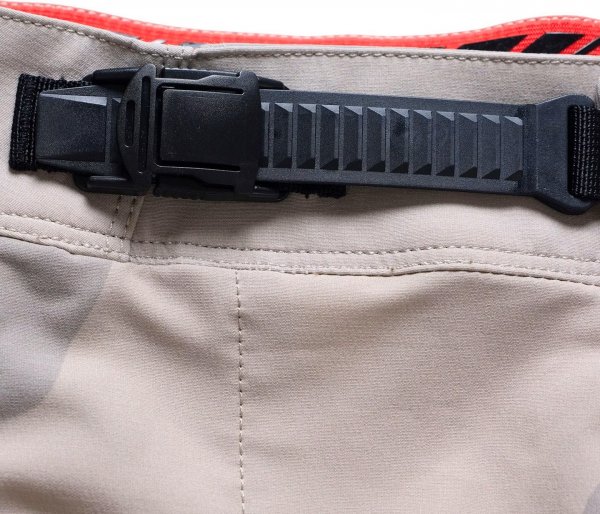 Troy Lee Designs Womens Lilium Pro Short - Flow Camo, pumice